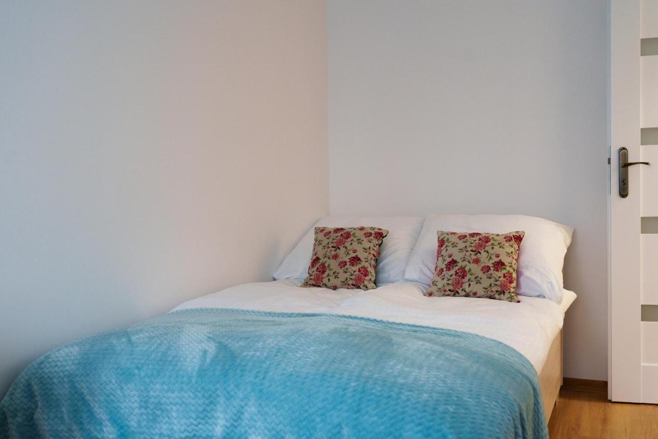Apartament Pod Swierkiem - Pet Friendly - 2 Osobne Pokoje Dla Max 5 Osob - Space Apart Єленя-Ґура Екстер'єр фото