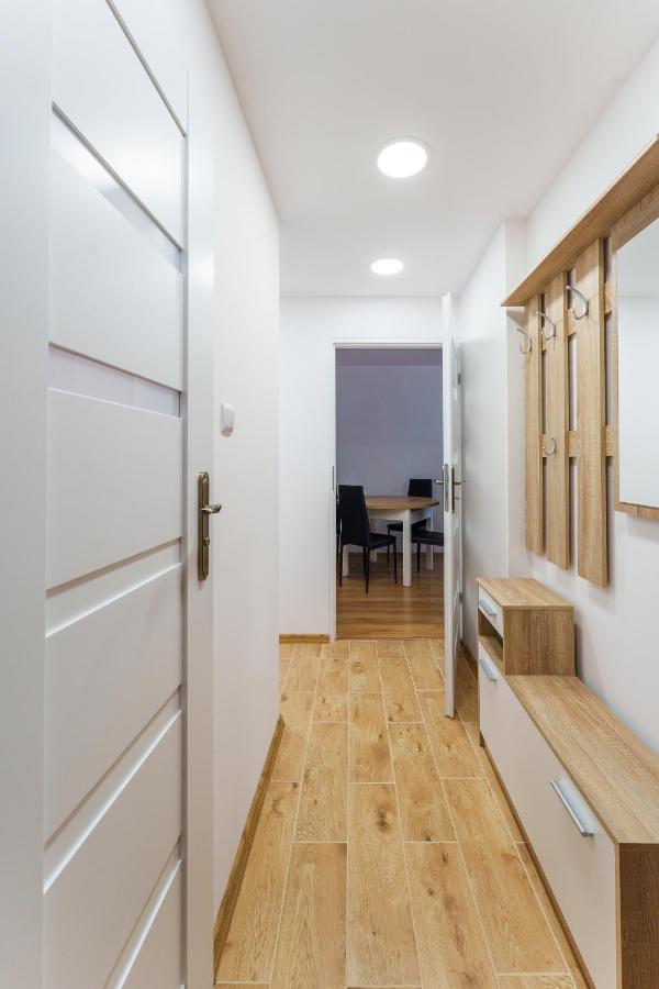 Apartament Pod Swierkiem - Pet Friendly - 2 Osobne Pokoje Dla Max 5 Osob - Space Apart Єленя-Ґура Екстер'єр фото